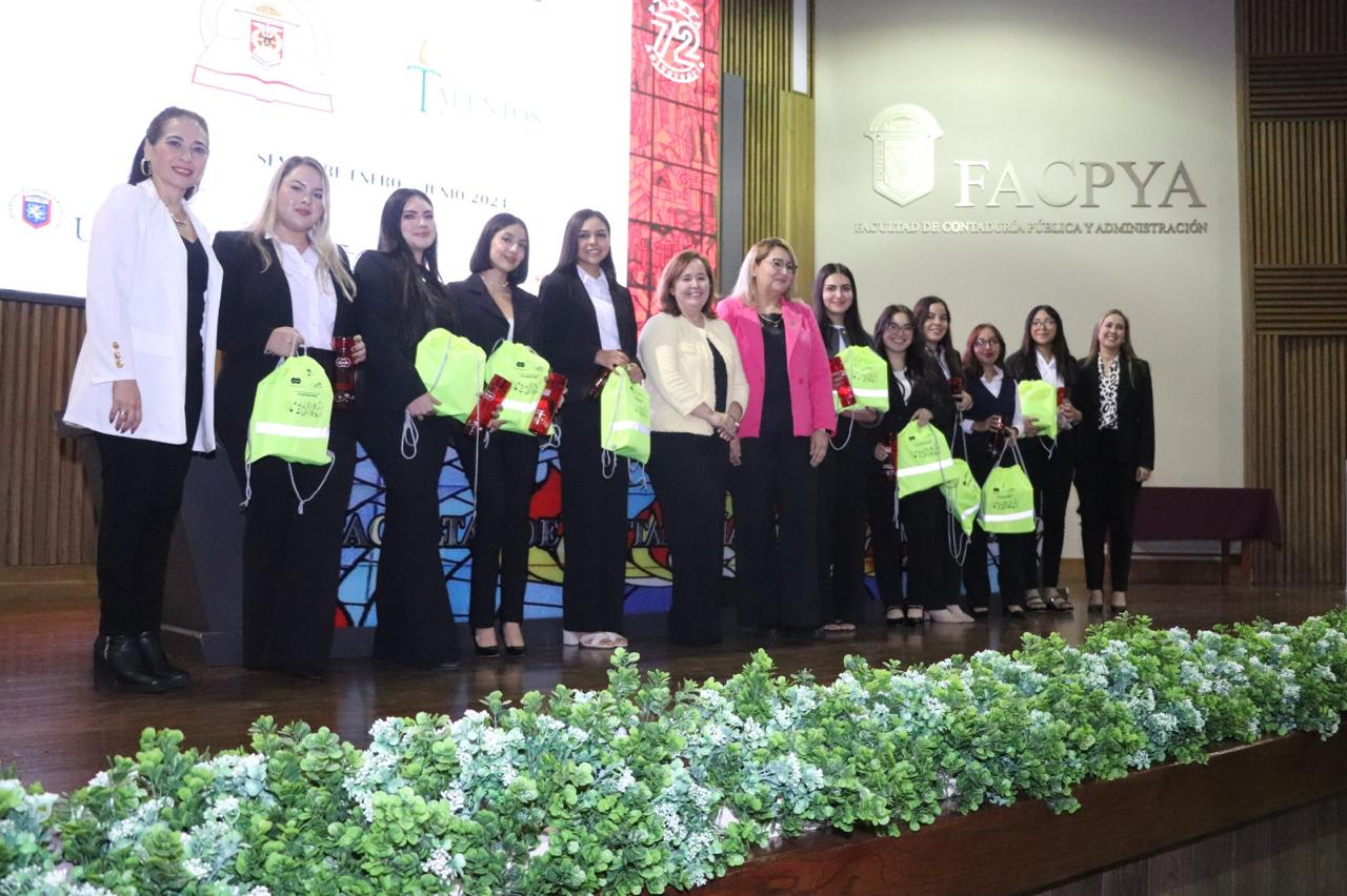 FACPYA celebra mérito académico y programa de talentos