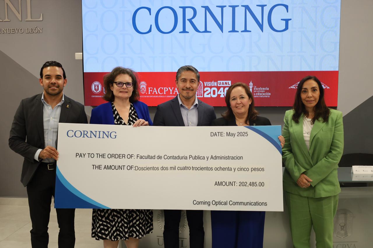 FACPYA recibe donativo de Corning Optical Communications