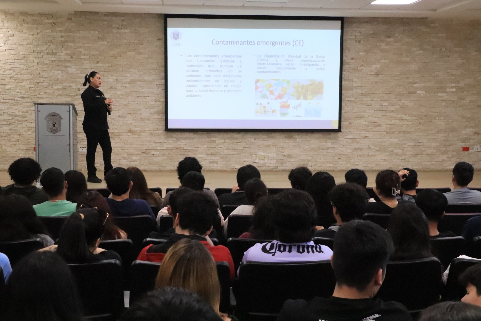 FACPYA realiza conferencia “Contaminantes emergentes”