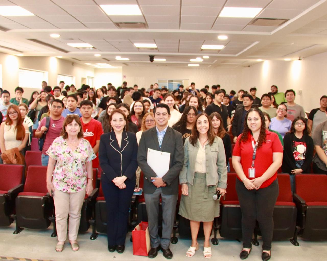 FACPYA reflexiona sobre responsabilidad empresarial: Conferencia “Empresas y Derechos Humanos”