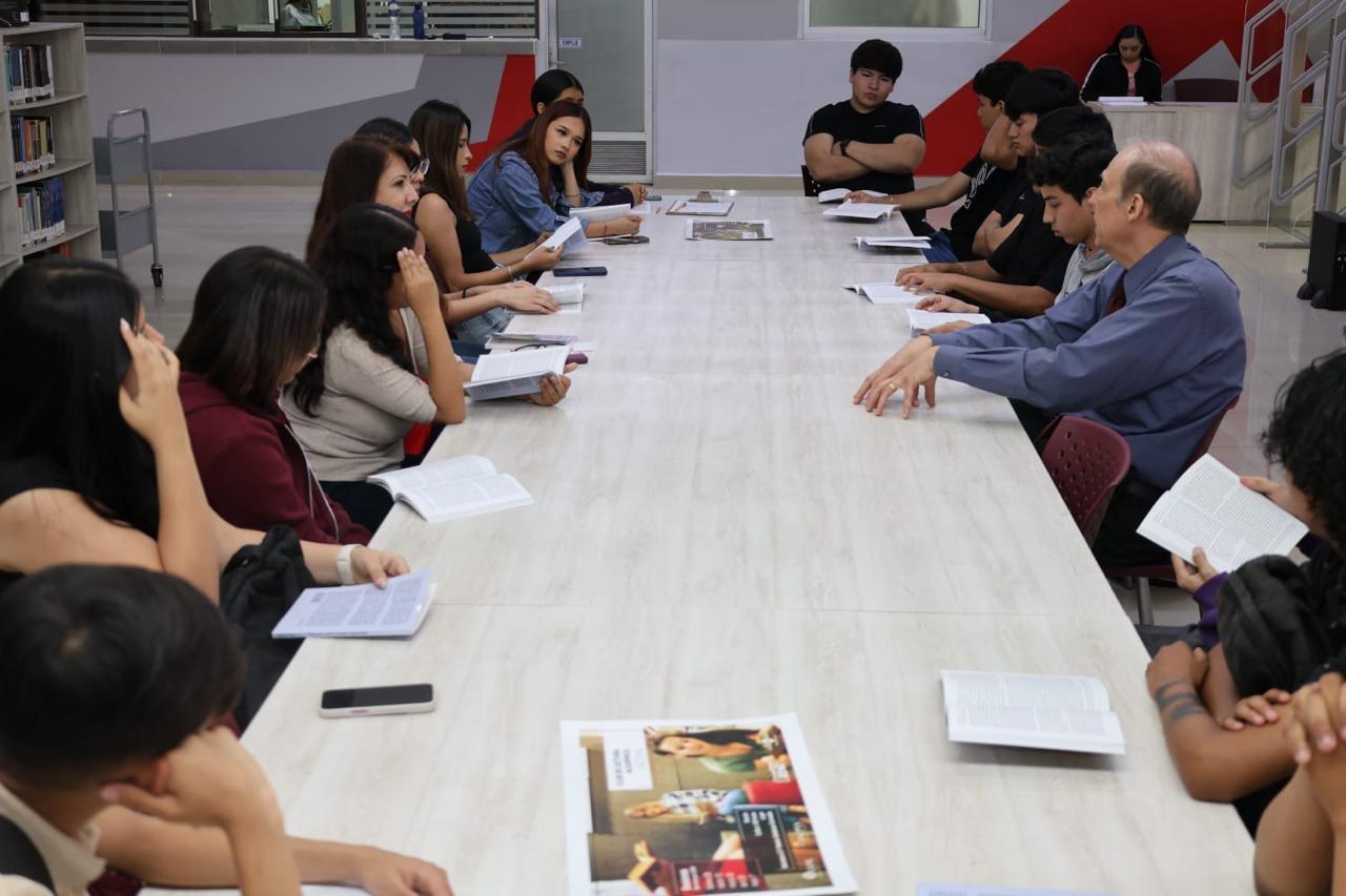 En FACPYA: Segunda Sesión del Club de Lectura Académica