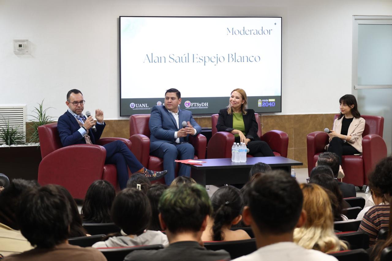 Panel “Trayectorias en Responsabilidad Social: Perfiles y áreas de trabajo”
