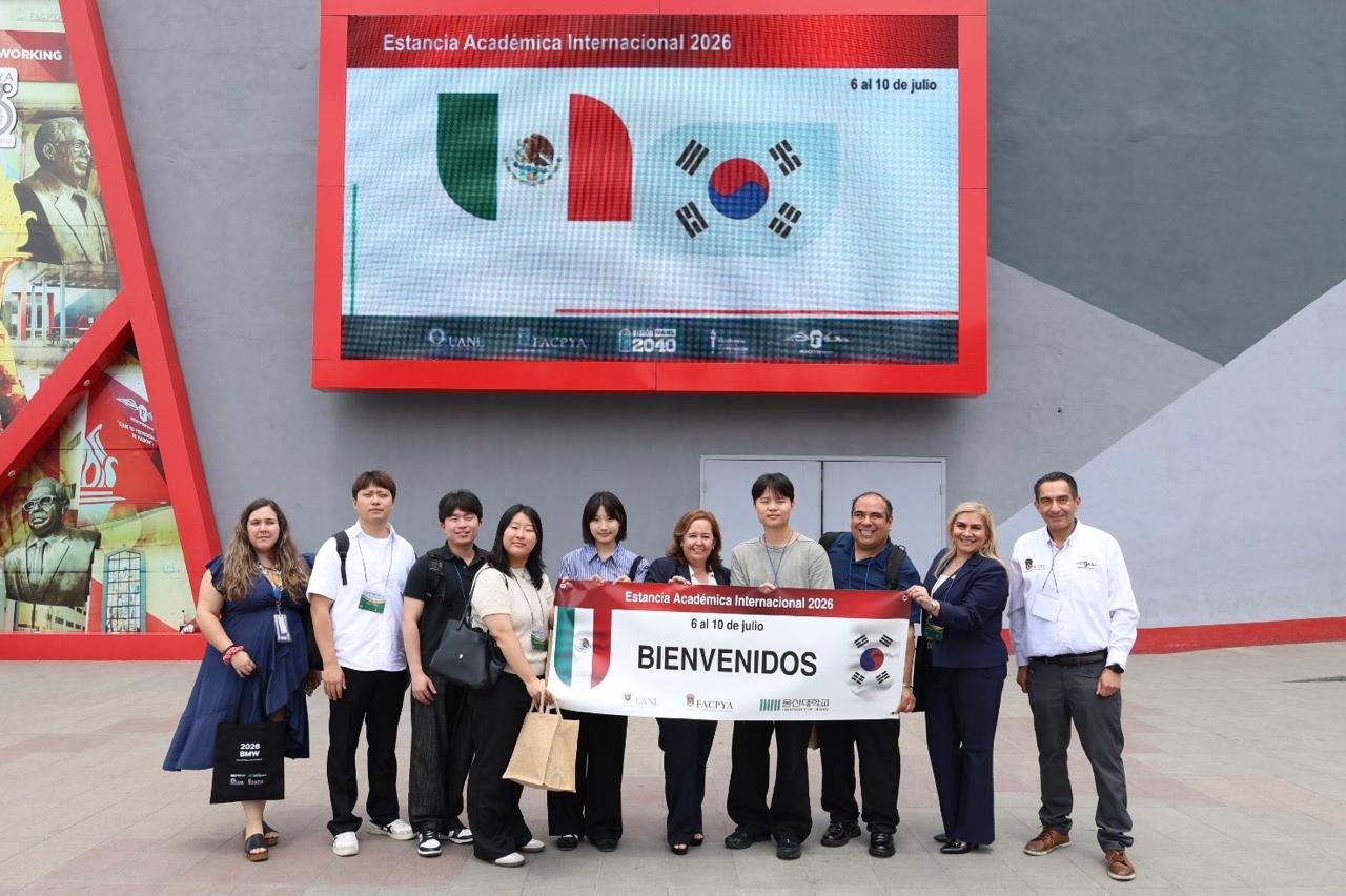 ¡Bienvenidos alumnos visitantes de la Universidad de Ulsan, Corea del Sur!