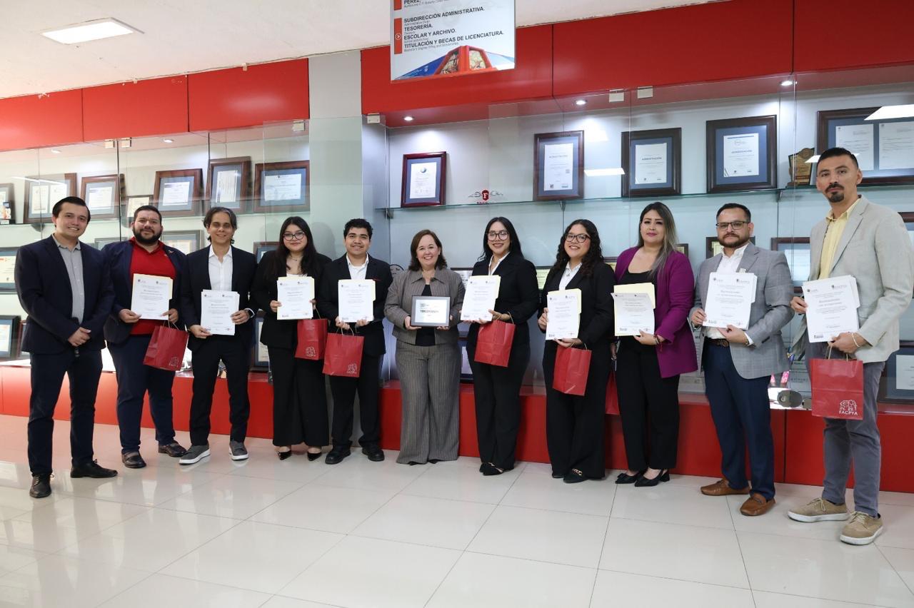 Estudiantes de ResQ Connect reciben reconocimiento